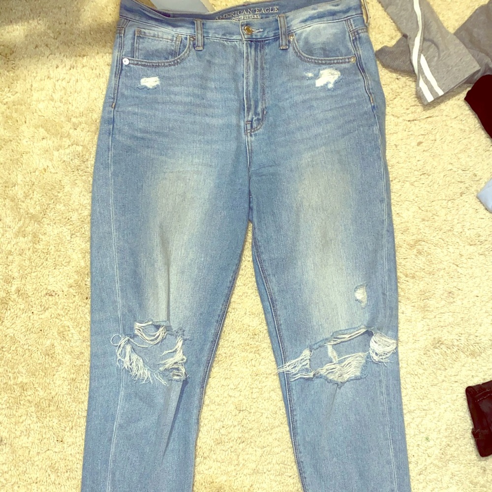 American Eagle Ripped Mom Jeans
